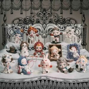 SKULLPANDA  Everyday Wonderland Series Blind Box